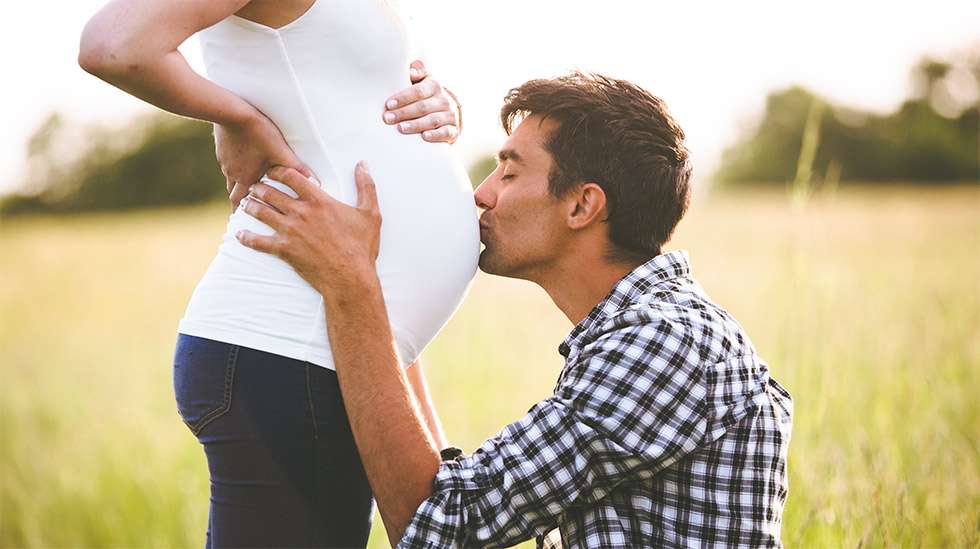 Raskausmaha on monen miehen mielestä ihastuttava. Kuva: iStock