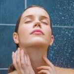 nainen_suihkussa_980x549-3