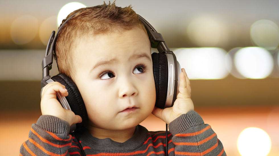Tykkääkö lapsesi omasta laulustaan? (Kuva: Shutterstock)