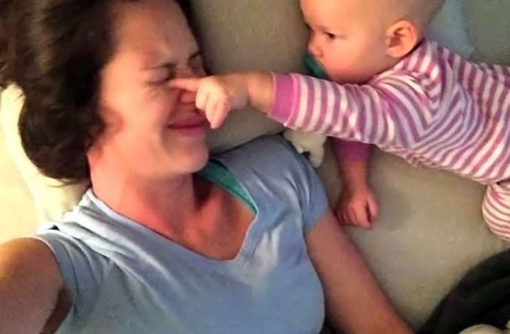 Nukkua vauvan kanssa? Ha!