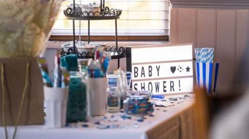 Baby shower eli vauvajuhlat ovat odottajan iloinen merkkipäivä.