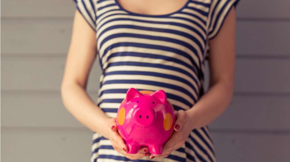 Monelle lasta odottavalle perheelle talouden pelastus on työssäkäyvä puoliso, mutta yksinhuoltajalla tätä mahdollisuutta ei ole.  Kuva: iStock