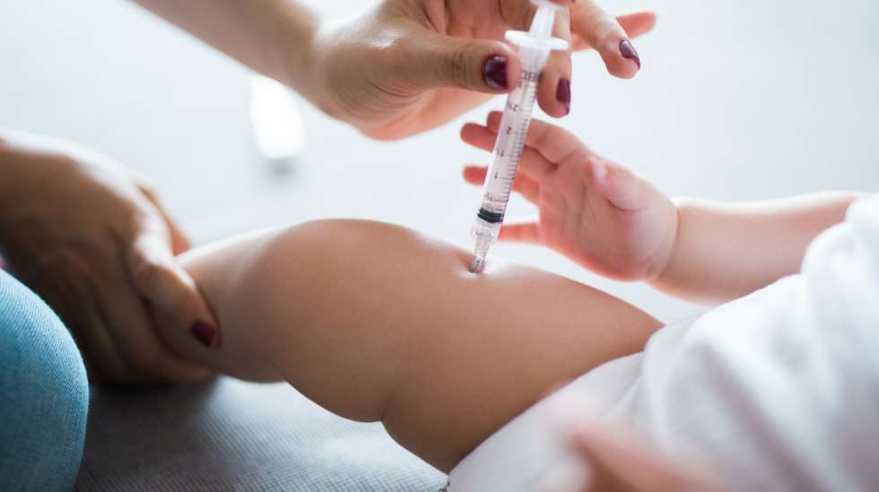 Vihurirokkoa vastaan rokotetaan osana MPR-rokotetta. Kuva: iStock