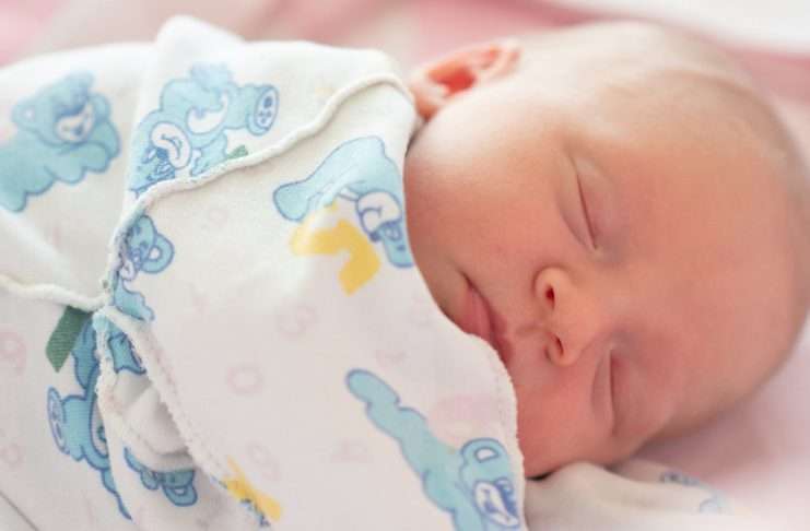 Näin tuet vauvan unirytmin kehitystä kuukauden iässä