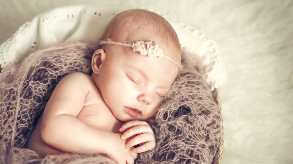 Tulisiko hänestä Aino, Sofia, Eeevi vai sittenkin nimeltään jotain aivan uniikkia? Kuva: iStock