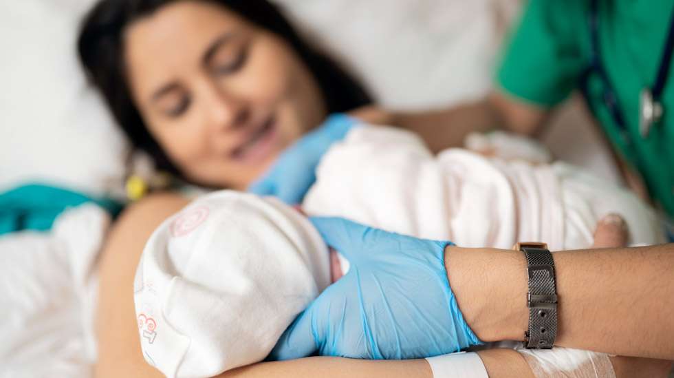 Synnytysten määrä näyttäisi vaikuttavan naisen biologiseen ikääntymiseen. Kuva: iStock