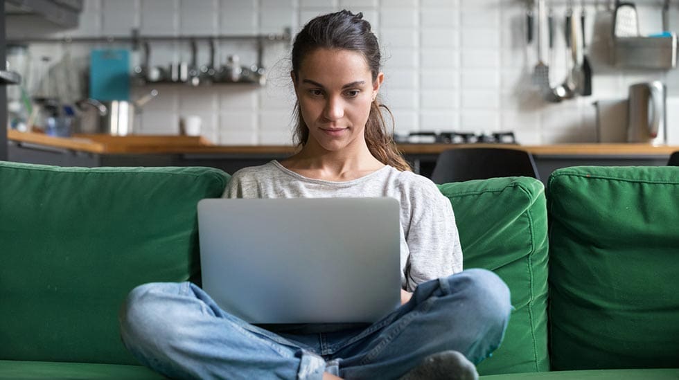 Vau.fi:n bloggarina pääset kirjoittamaan itsellesi merkityksellisistä asioista laajalle lukijajoukolle. (Kuva: iStock)